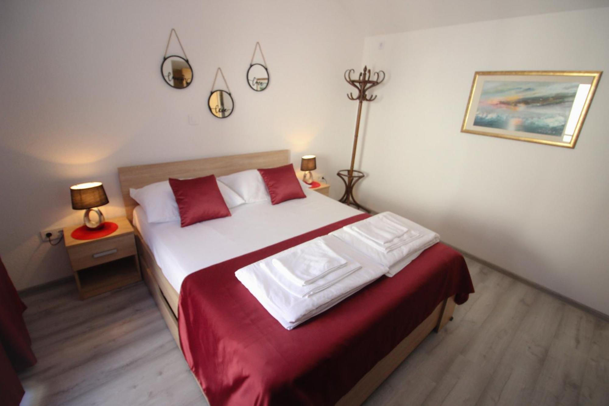 Villa Deny Mostar - With Free Parking Exterior foto