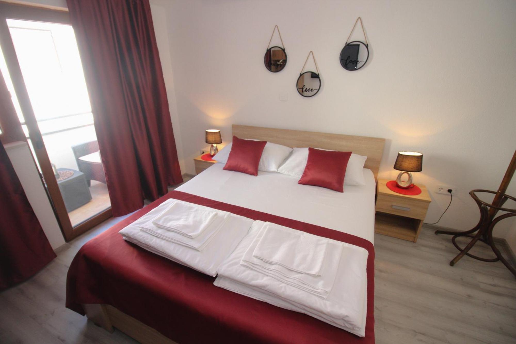 Villa Deny Mostar - With Free Parking Exterior foto