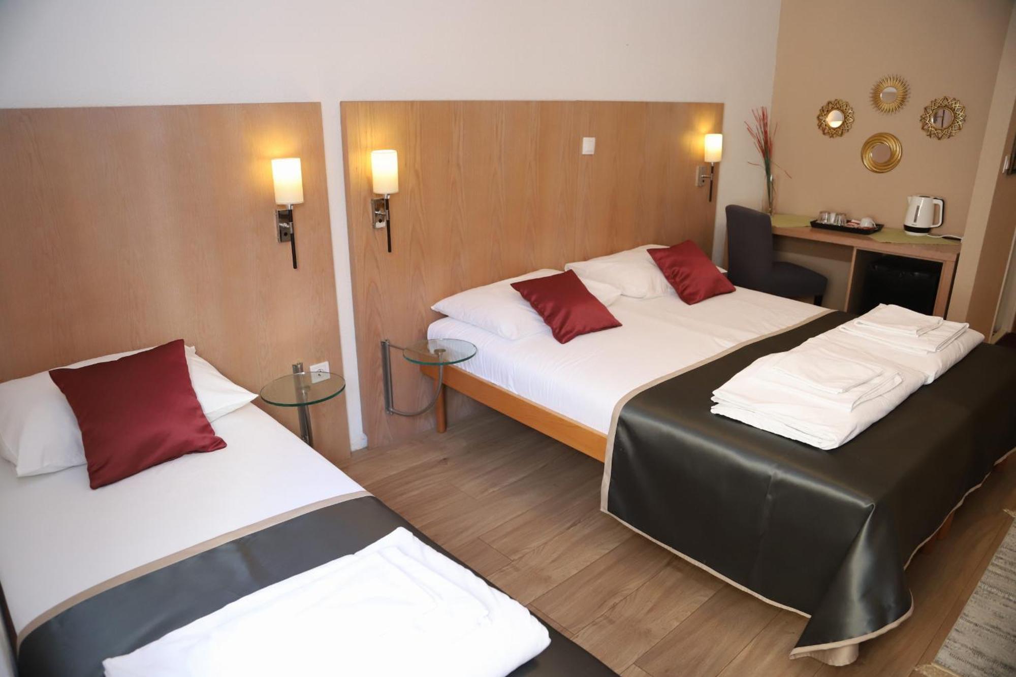 Villa Deny Mostar - With Free Parking Exterior foto