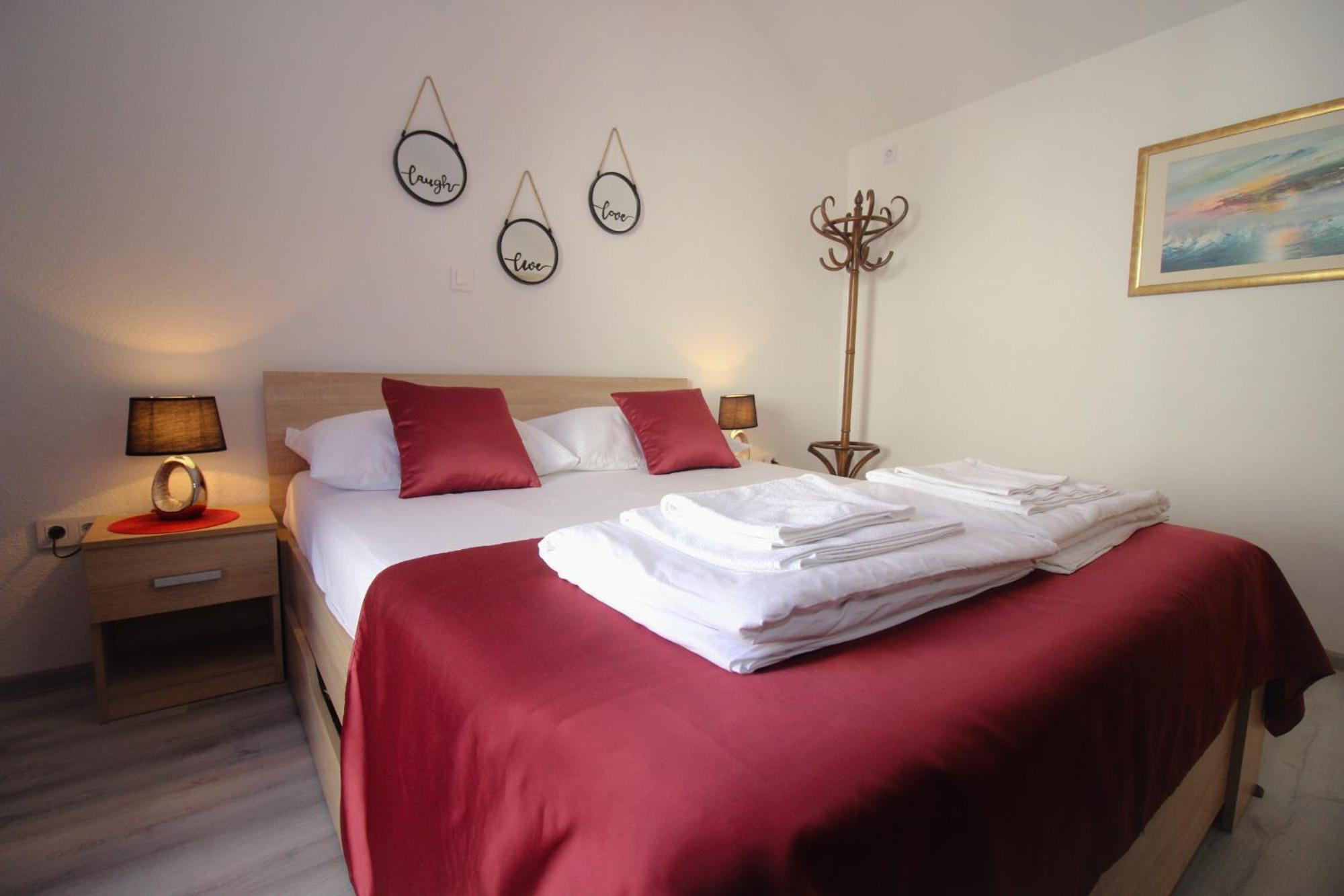 Villa Deny Mostar - With Free Parking Quarto foto